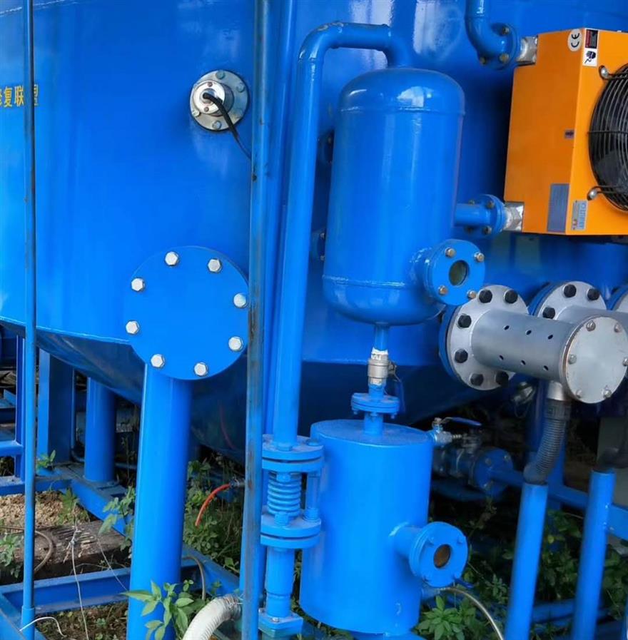 工業潤滑油凈化濾油機交付現場